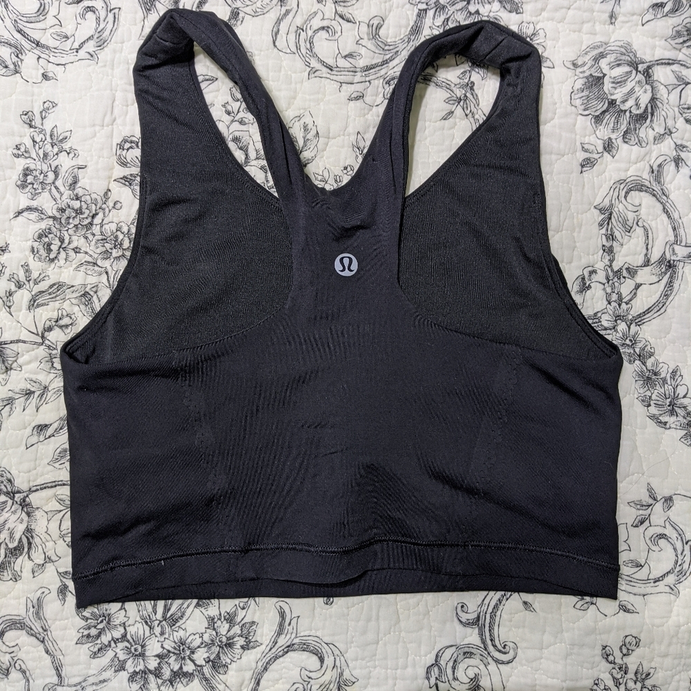 Lulu lemon sports bra
